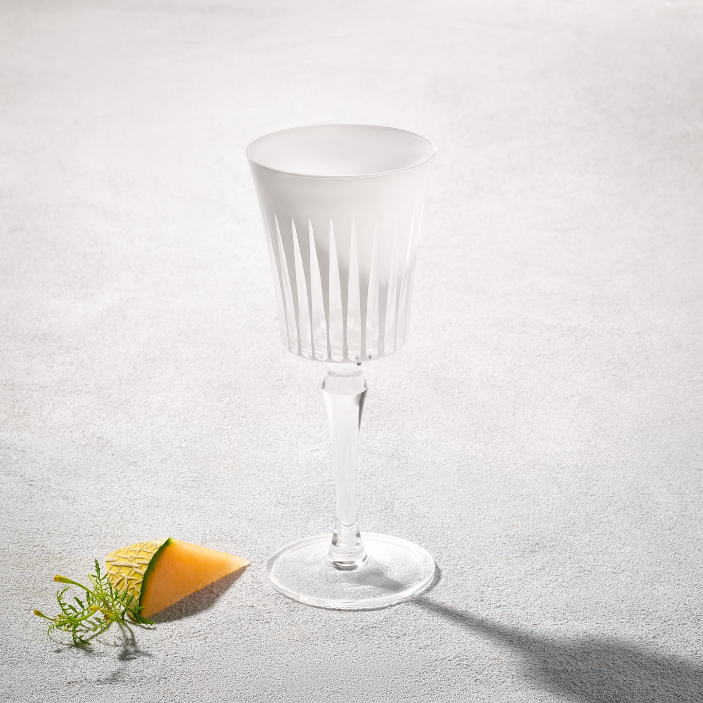 VD-TML-10W - Vikko Décor - Timeless, 10oz Water Glass, White