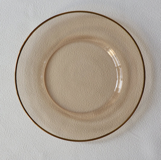 VD-PCH13-AM - Vikko Decor - Platinum, Amber with Gold Rim, Glass Charger 13""