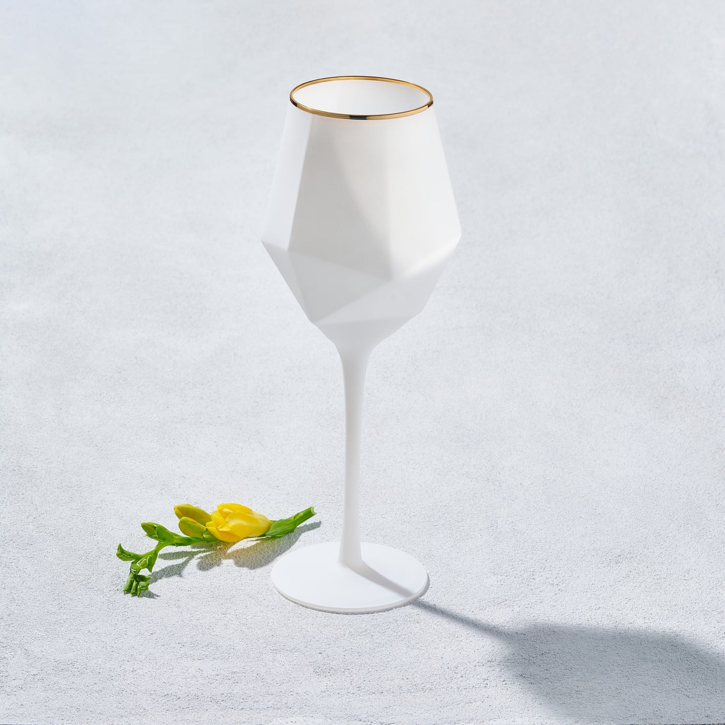 VD-7022-WH- Vikko Decor - Sparkle, White, Wine Glass, 22 Oz