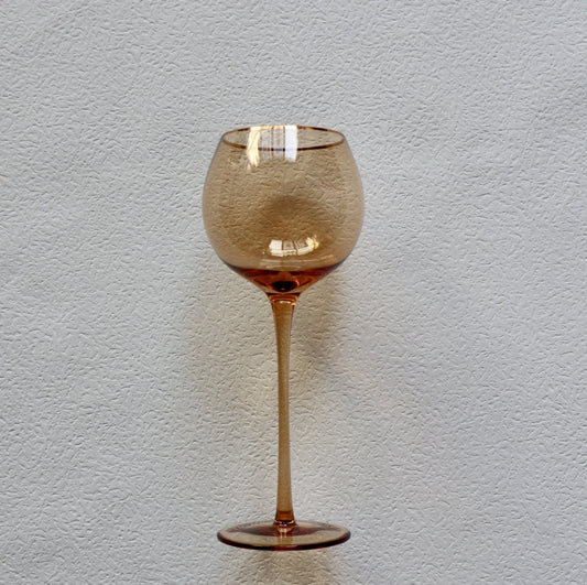 VD-P17-AM - Vikko Decor - Platinum, Amber with Gold Rim, Ball Wine Glass, 17 oz
