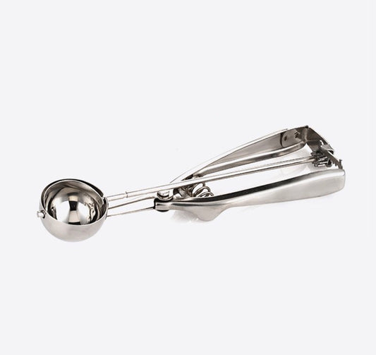 M-6300 - Millvado - 18/10 SS Scooper, Dia 1.3/8'' Compacity 0.56 Oz /1 Table Spoon